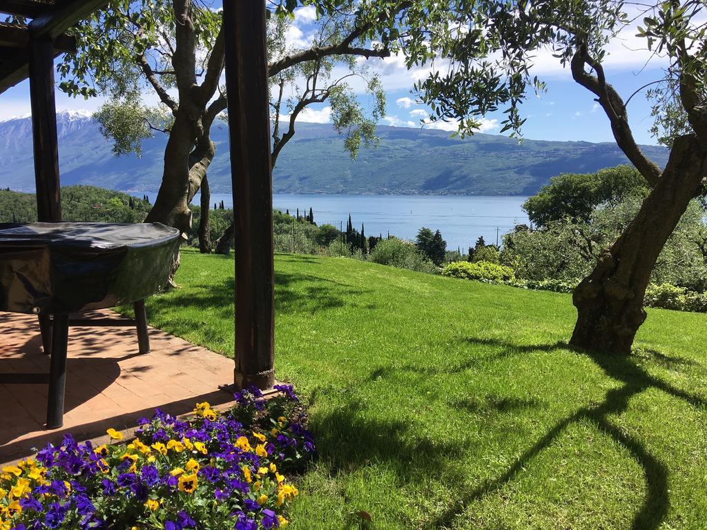 Villa Dei Rosmarini Toscolano Maderno Kültér fotó